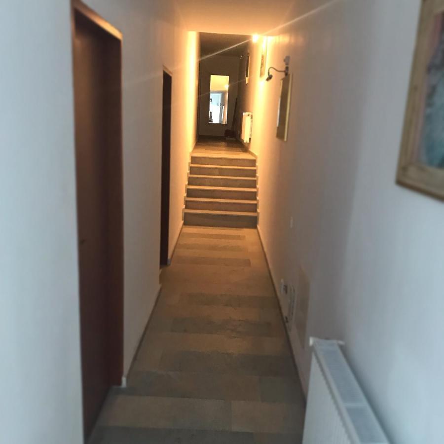 Casa Ryana Self Check-In Motel Gilău Exterior photo