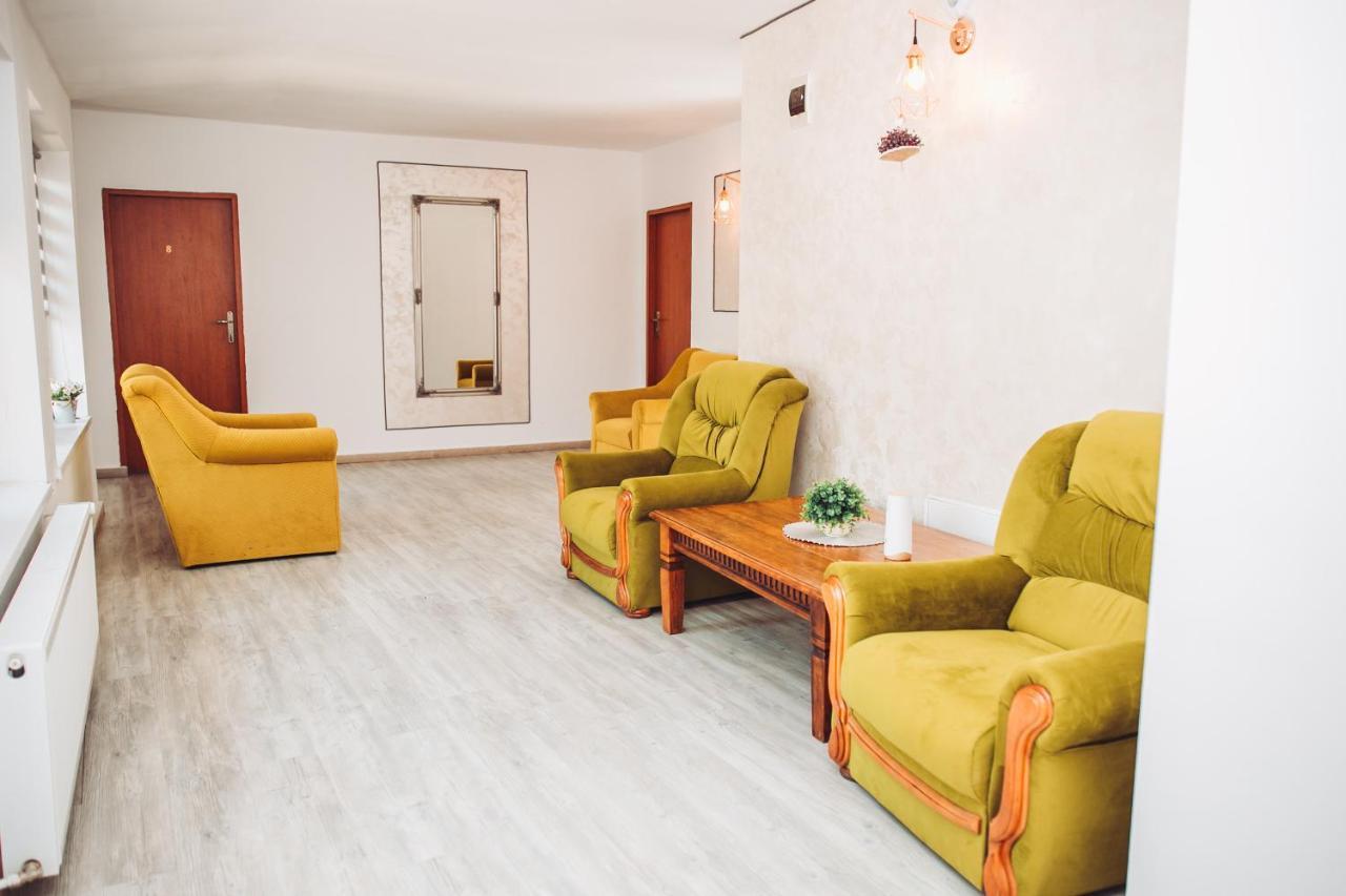 Casa Ryana Self Check-In Motel Gilău Exterior photo